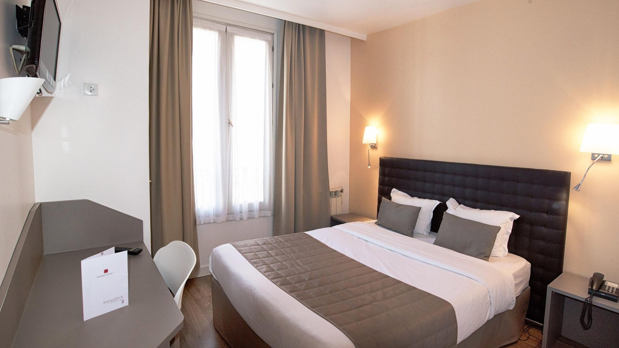 Hotel De Venise ปารีส ภายนอก รูปภาพ