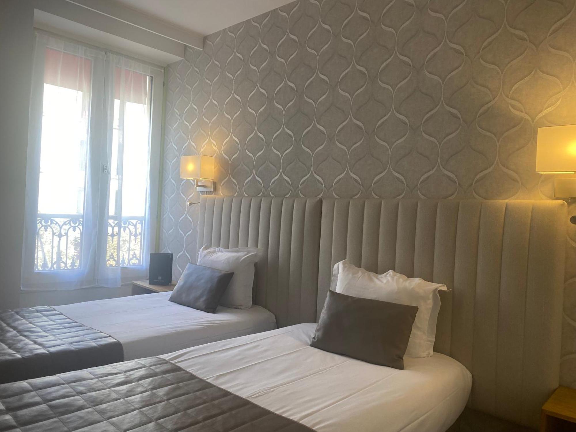 Hotel De Venise ปารีส ภายนอก รูปภาพ