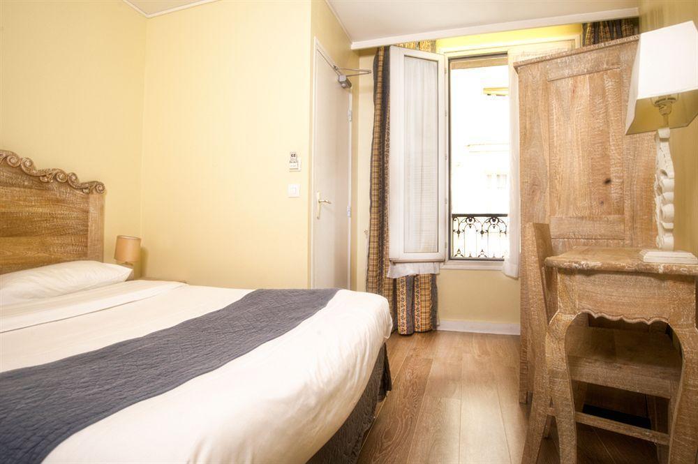 Hotel De Venise ปารีส ภายนอก รูปภาพ