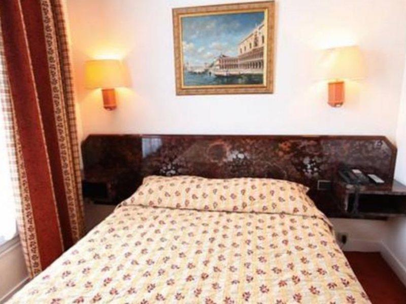 Hotel De Venise ปารีส ภายนอก รูปภาพ