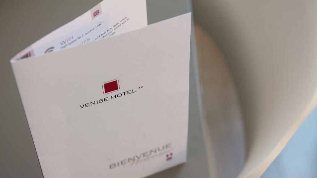 Hotel De Venise ปารีส ภายนอก รูปภาพ