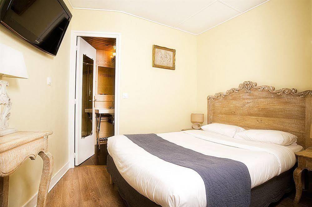 Hotel De Venise ปารีส ภายนอก รูปภาพ